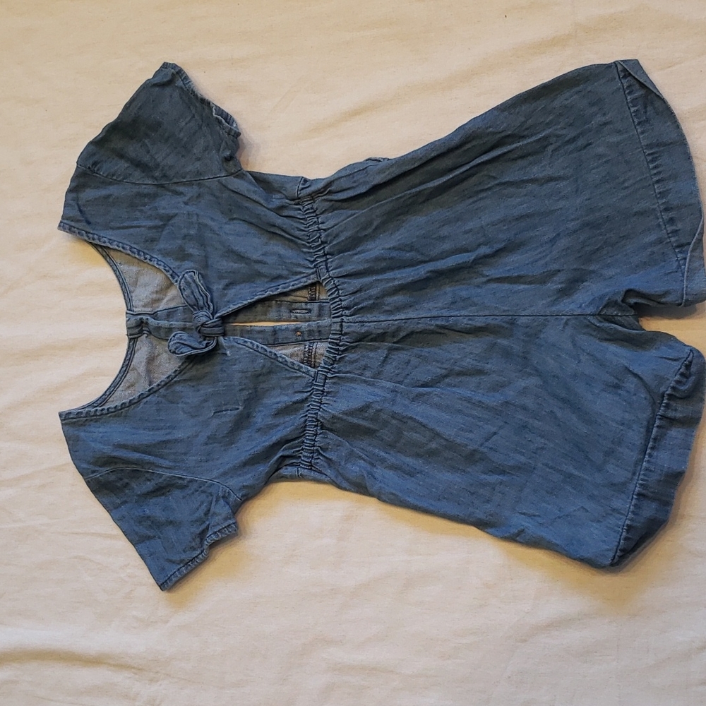 OLD NAVY girls jumper jean color size 5 new with no tag.